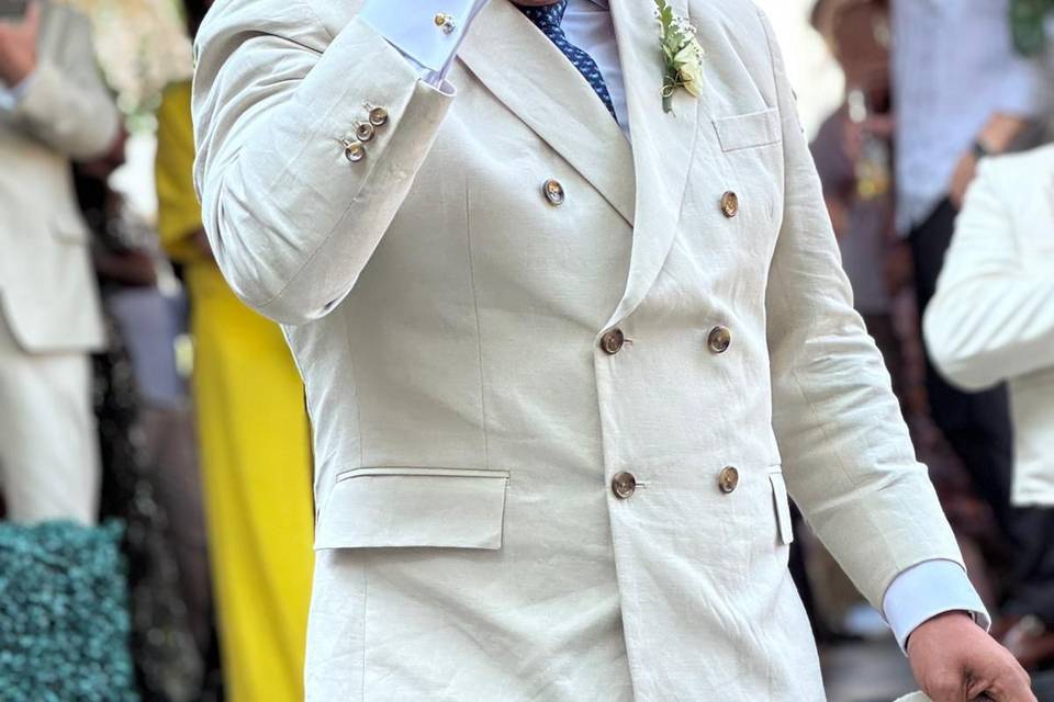 Mau, traje lino algodón