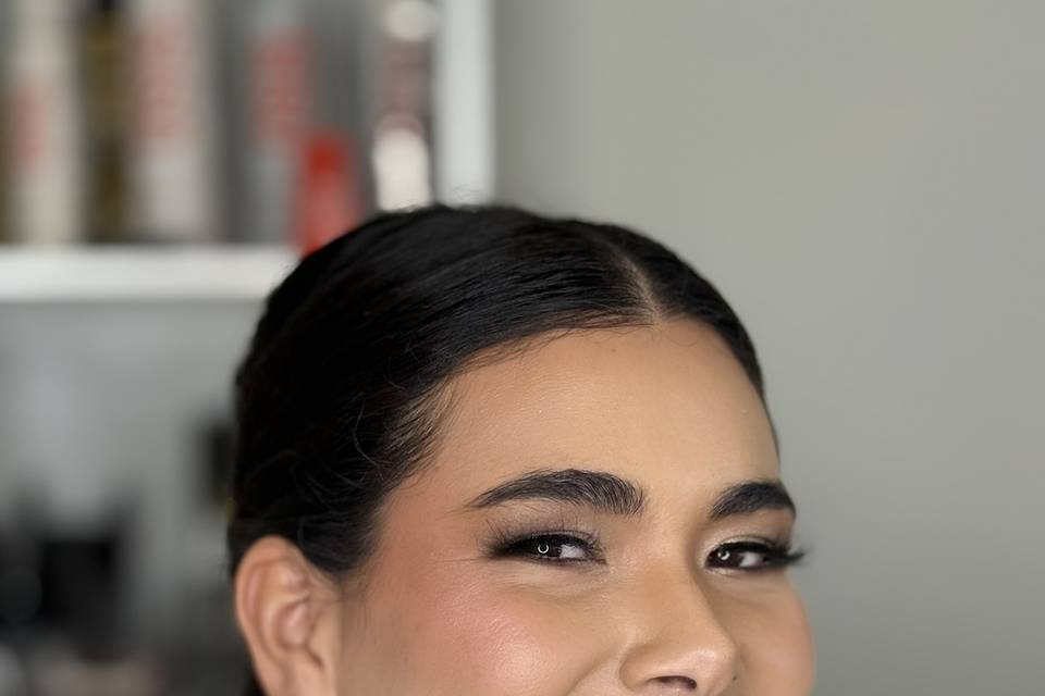 Airbrush Makeup & Beauty Studio by Lupita Castro