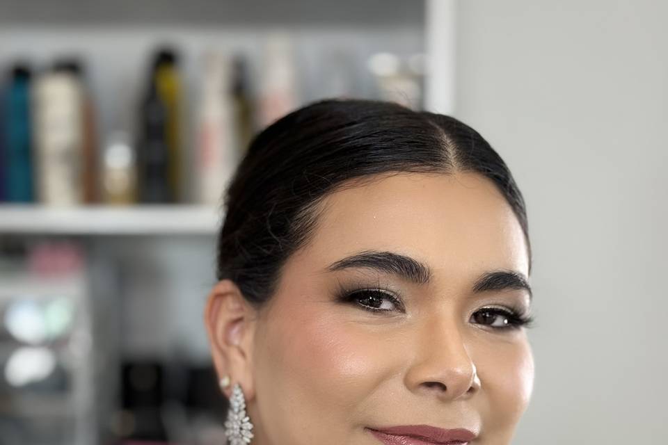Airbrush Makeup & Beauty Studio by Lupita Castro
