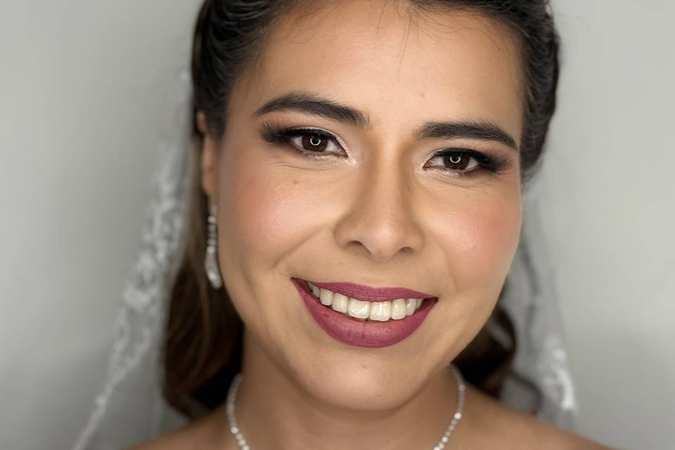 Airbrush Makeup & Beauty Studio by Lupita Castro