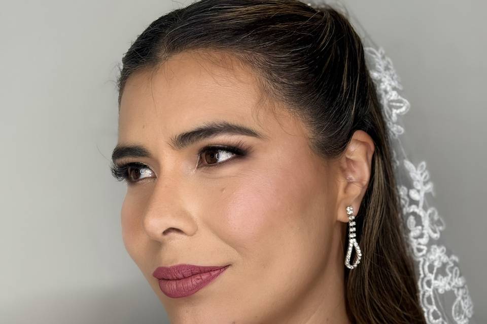 Airbrush Makeup & Beauty Studio by Lupita Castro