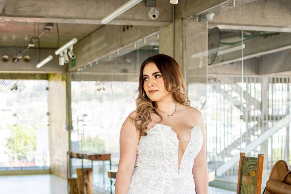 Airbrush Makeup & Beauty Studio by Lupita Castro