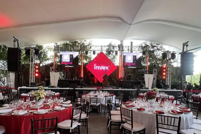 Escenario con pantalla