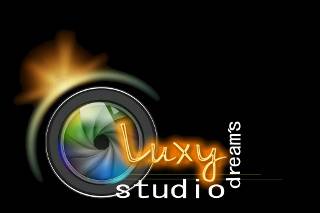 Luxy Fotografía y Video logo