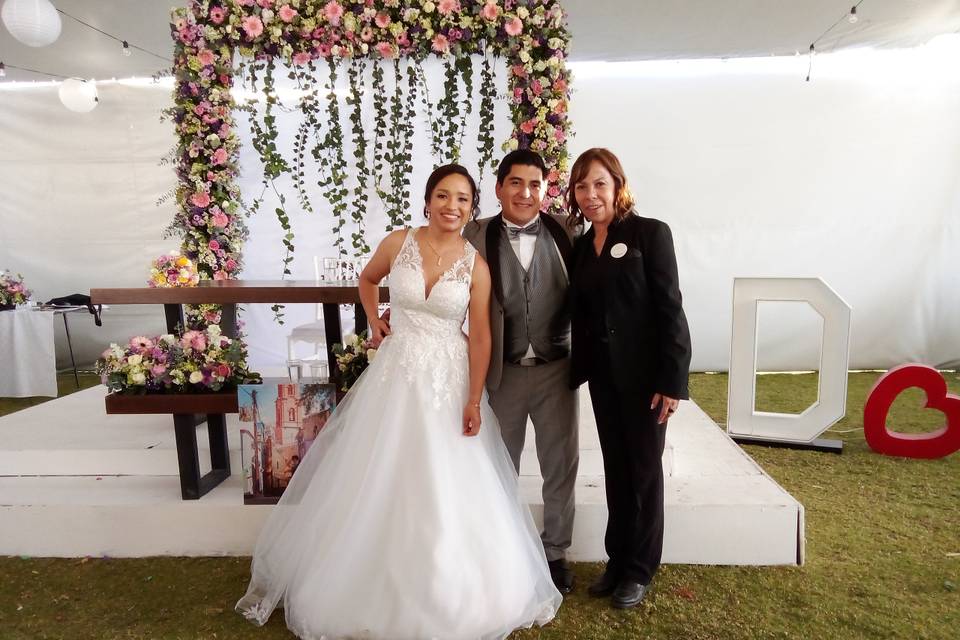 Con los recién casados