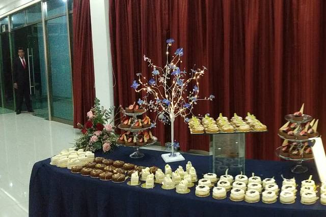 Mesa de alta repostería