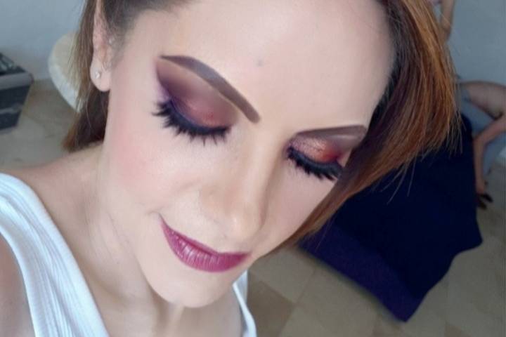 Maquillaje social mujer otoño