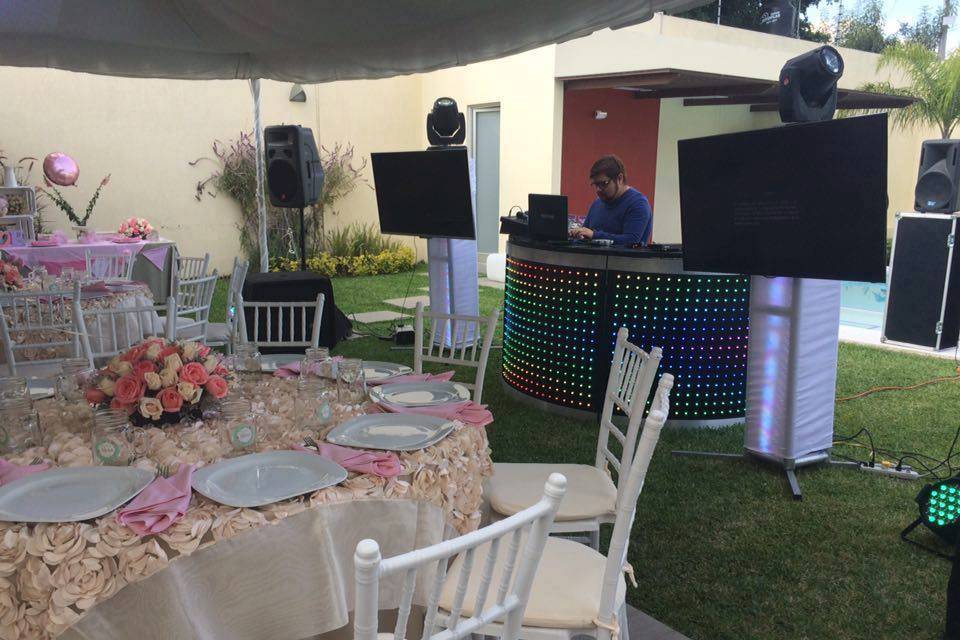 La Fiesta Sigue