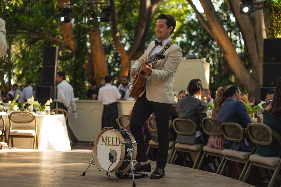 Músicos en banquete