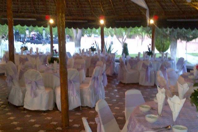 Eventos y Banquetes Leos