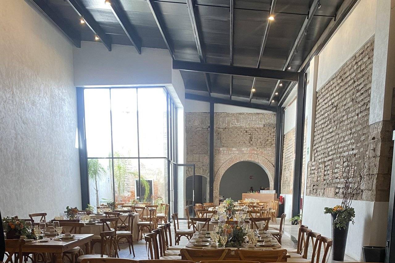 Salón Atenea - Consulta disponibilidad y precios