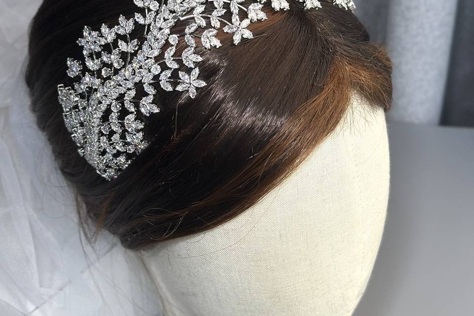 Tiara 2