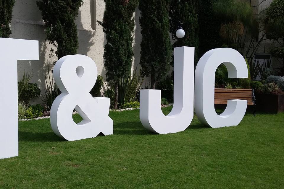 Letras gigantes 3D en Puebla