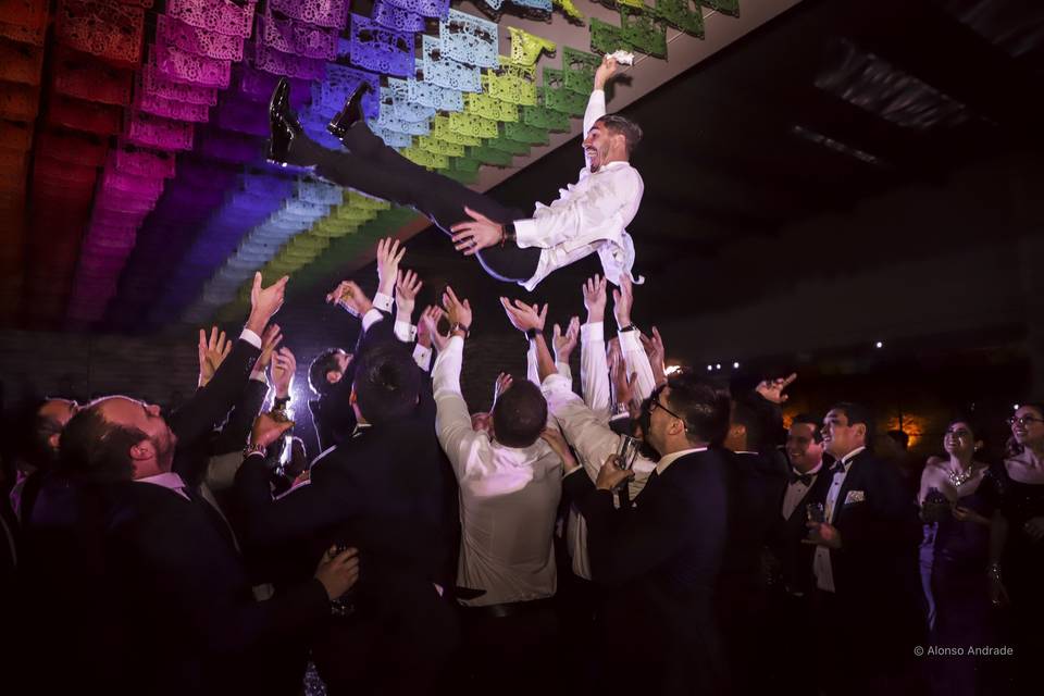 Boda