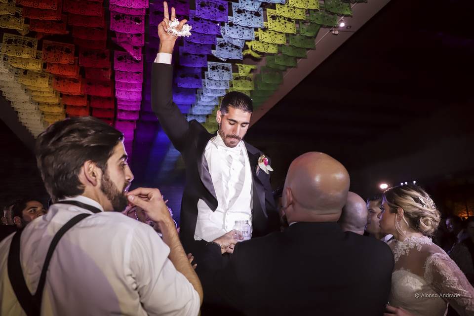 Boda