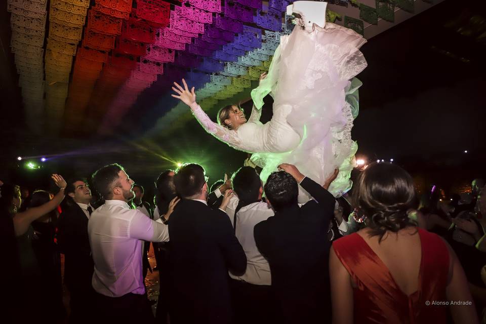 Boda