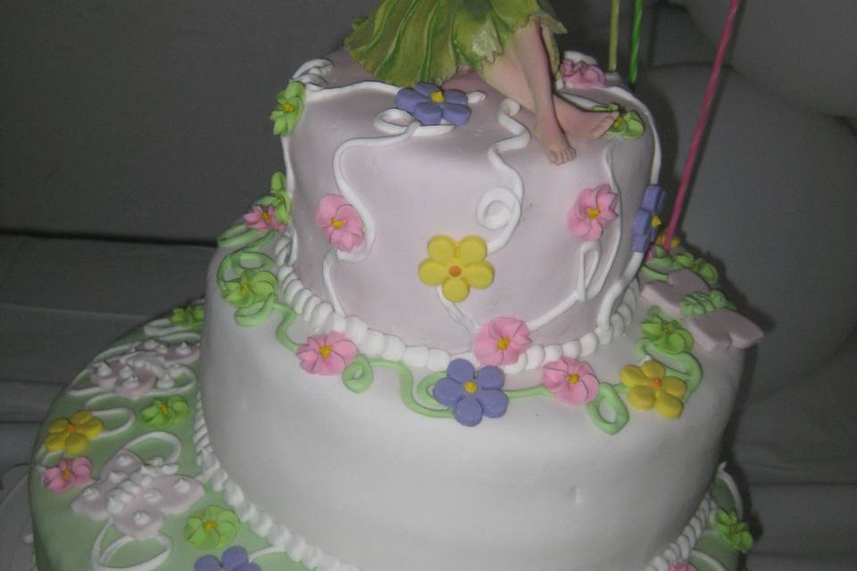 Pastel chueco de fondant