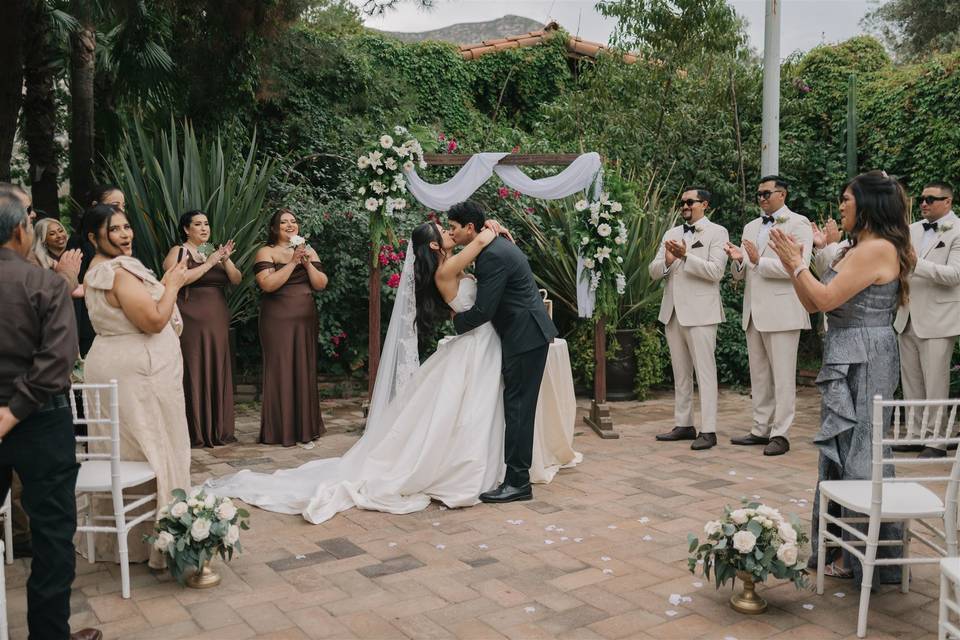 Anahi & Joshua
