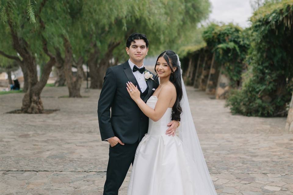 Anahi & Joshua