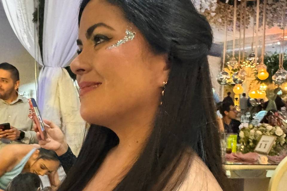 Maquillaje con glitter