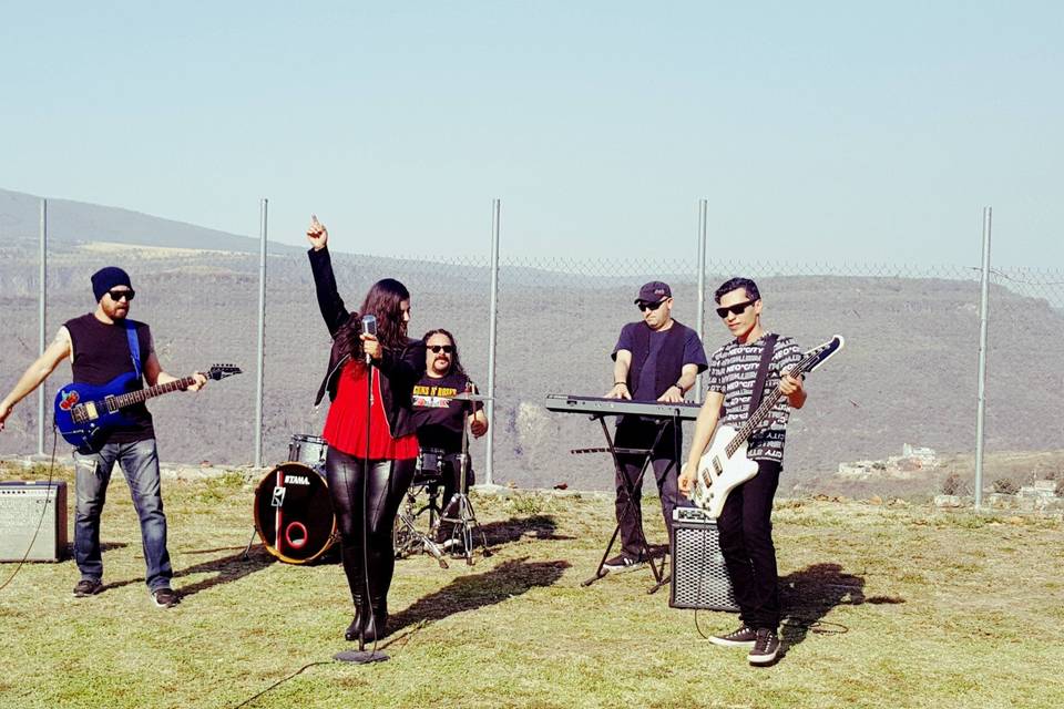 Show en jardín