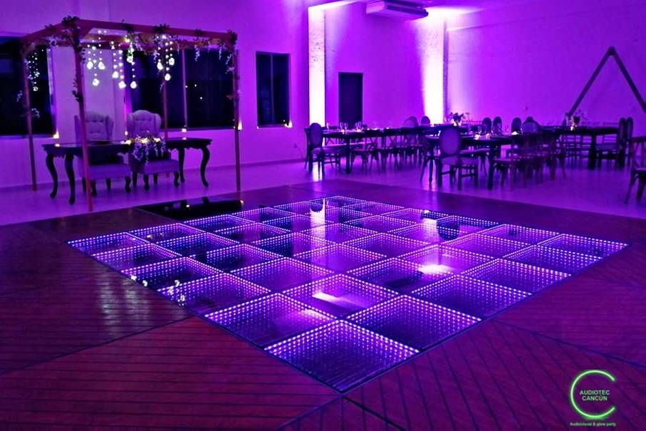 Pista led con duela