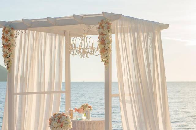 Altar en la playa