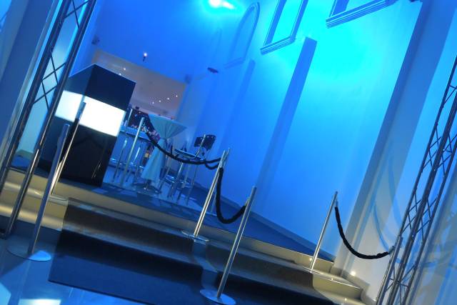 Los Azahares ingreso