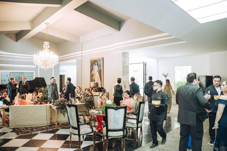 COCKTAIL EN SALON PRINCIPAL