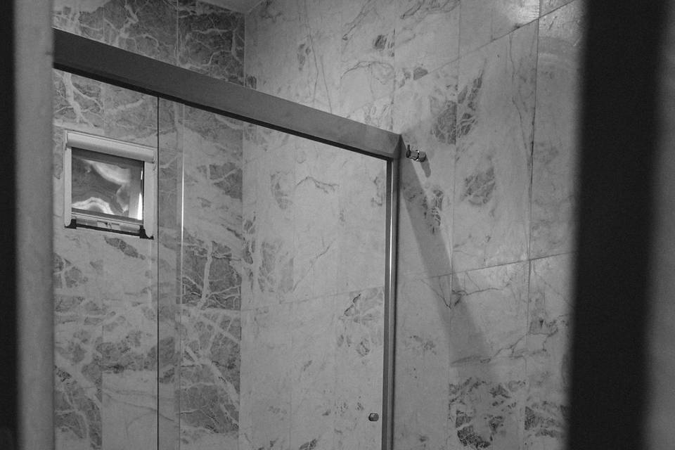 Baño interior de habitación