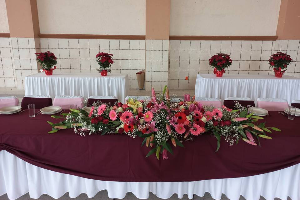 Mesa principal de herradura