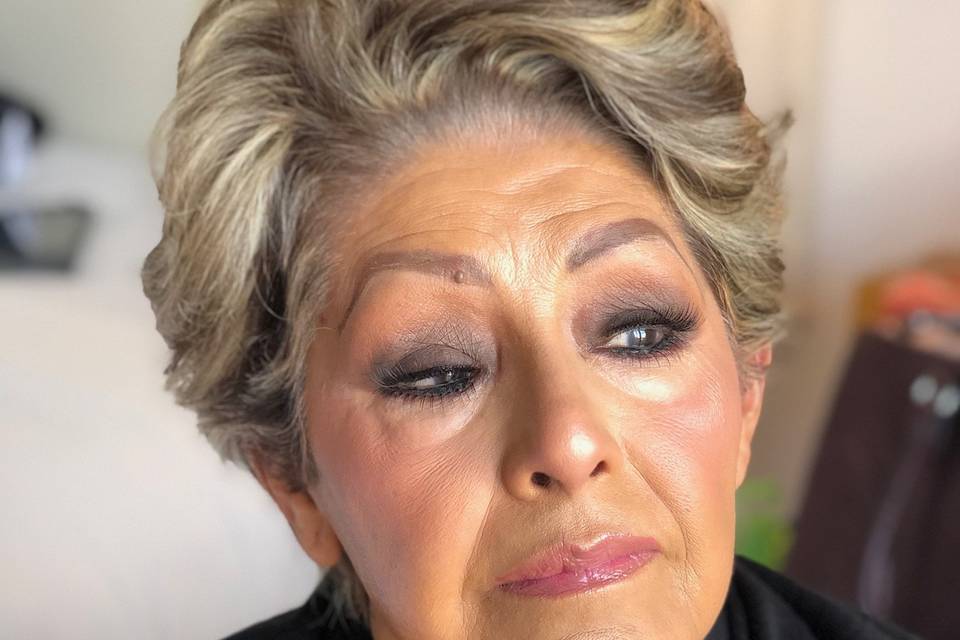 Maquillaje social