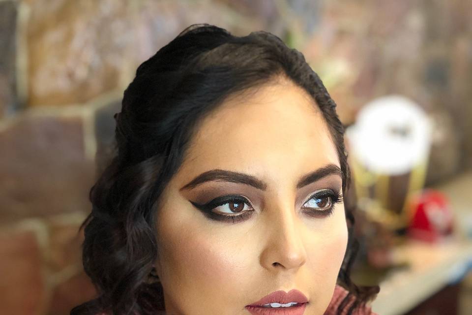 Maquillaje social