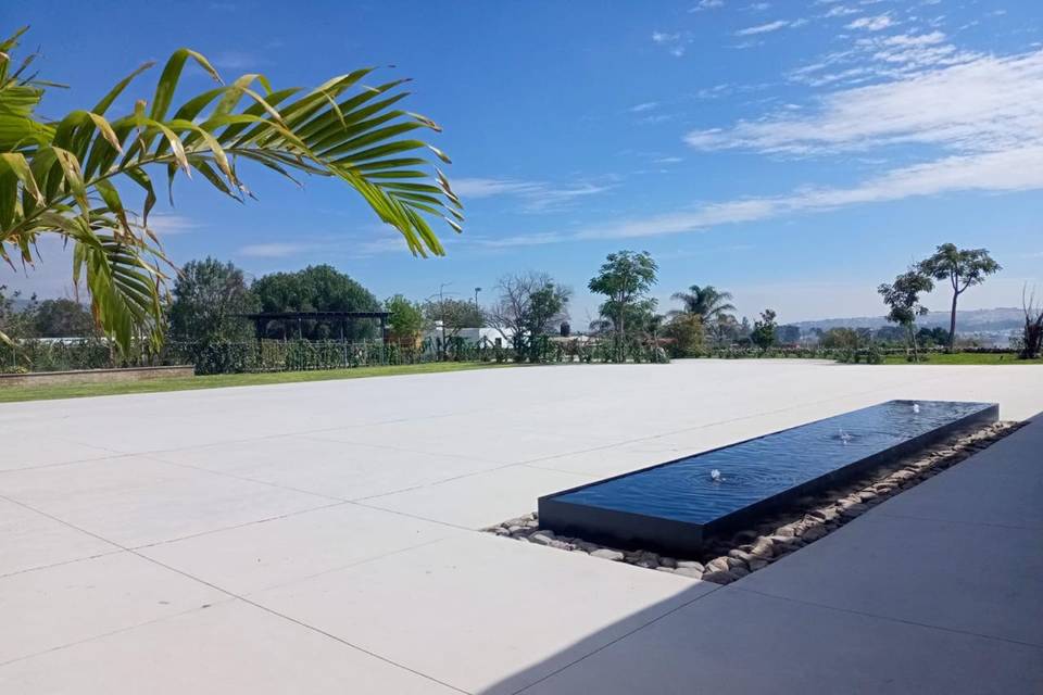 Plataforma 600m2 sin toldo