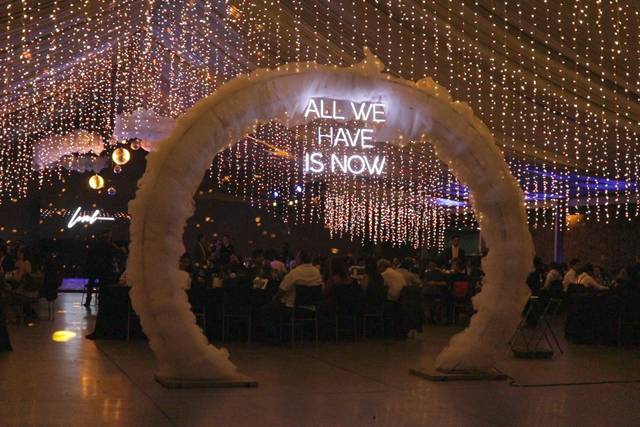 Arco y luces