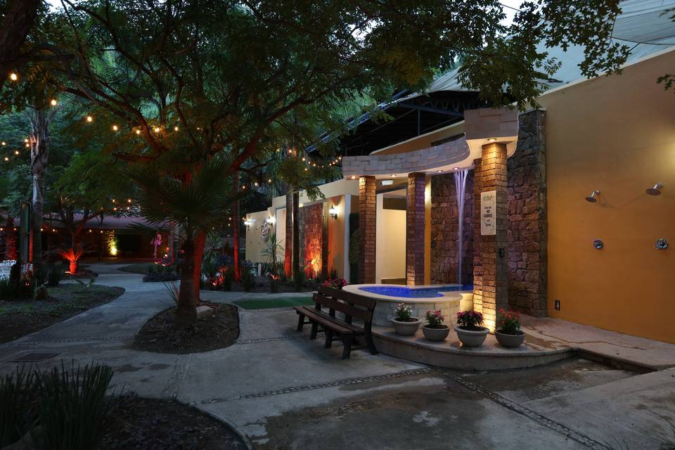 Área afuera de baños