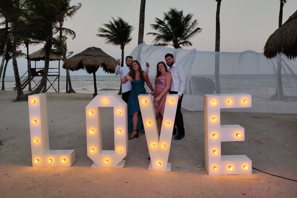 Boda en playa kantenah