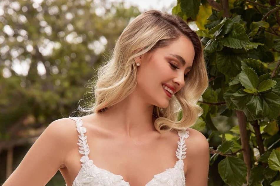 Vestido corete sirena con encaje