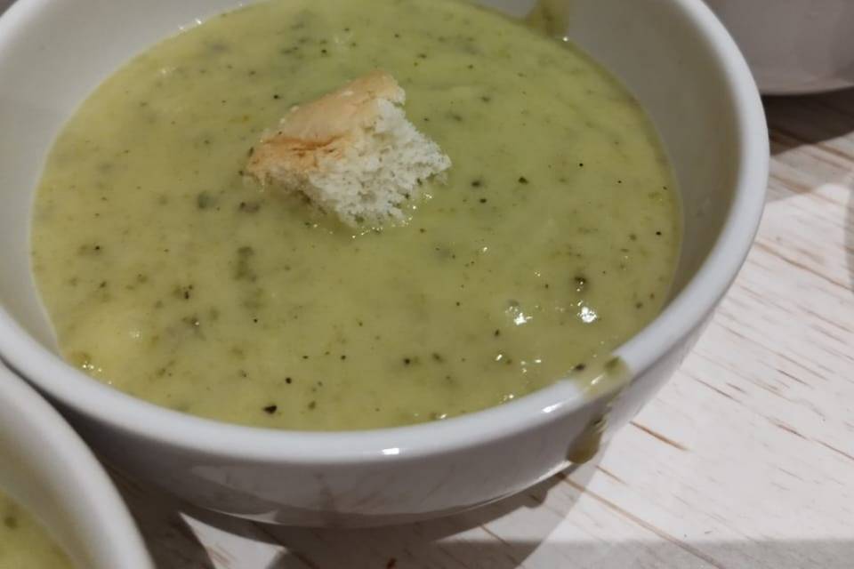 Crema de chile poblano