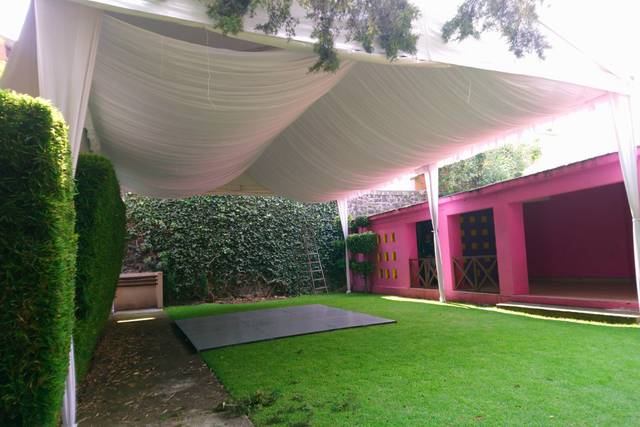 Carpas con plafón plisado