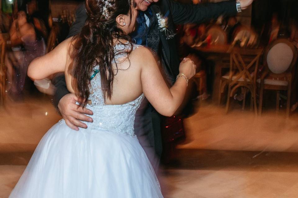 Yuri & Adrián