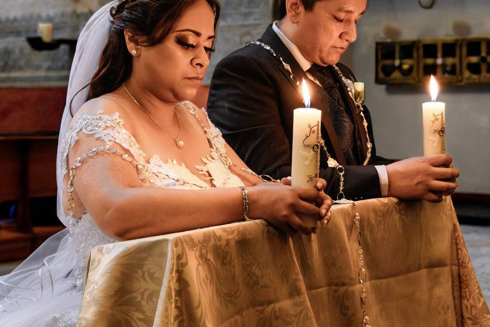 Yuri & Adrián