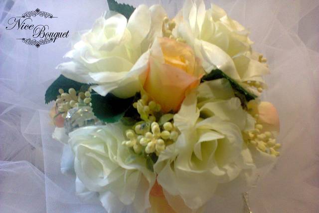 Bouquet classic.