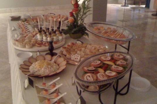 Mesa de aperitivos