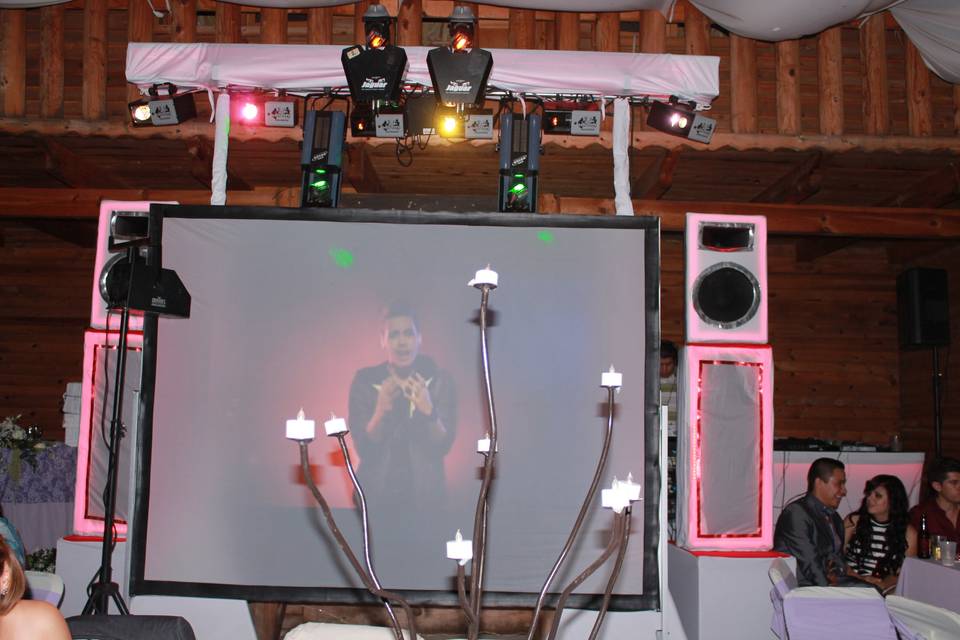 DJ Móvil