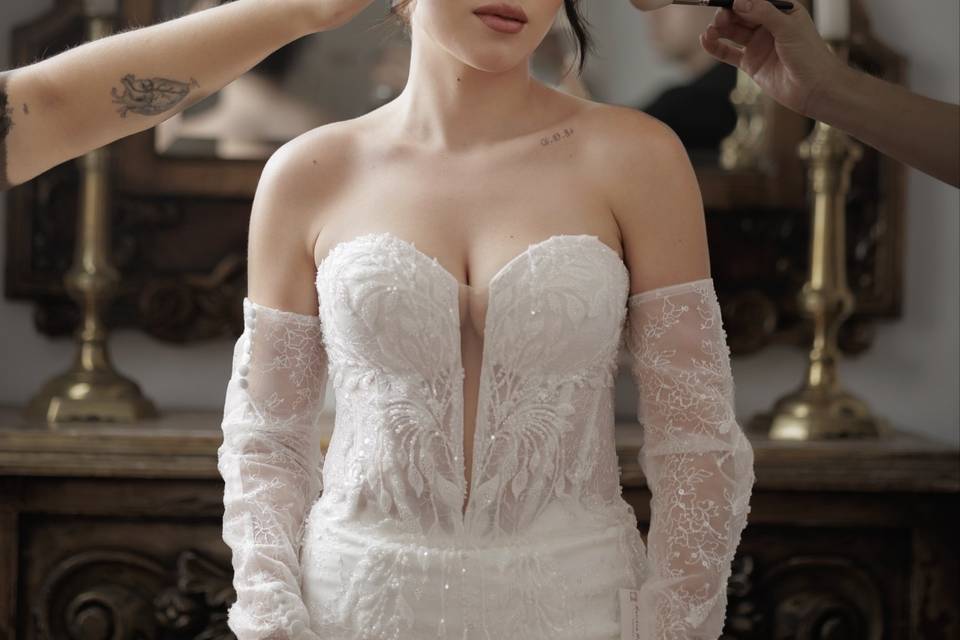 DL BRIDE