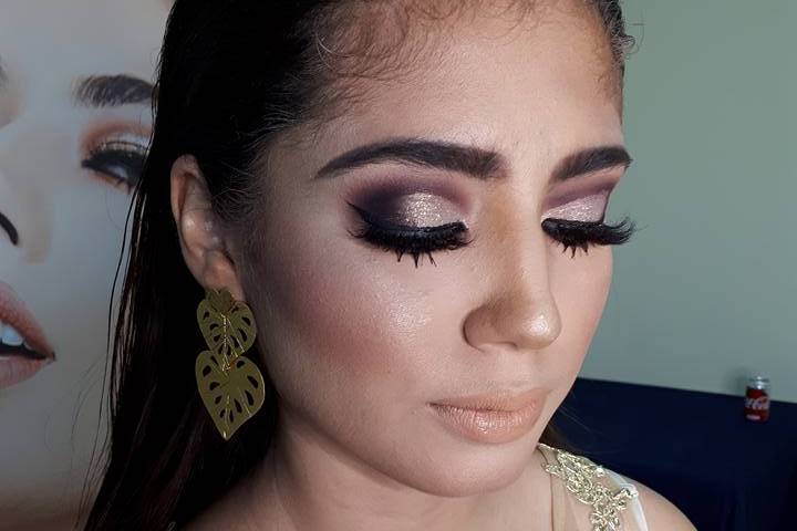 Paulina hernandez make up