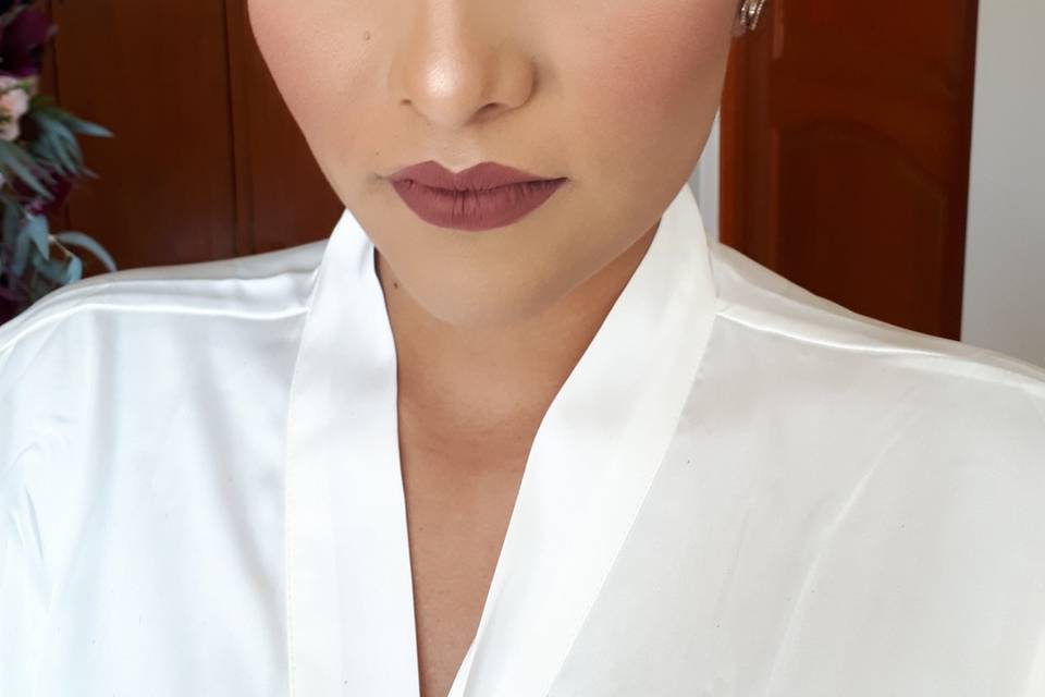 Paulina Hernández Make Up