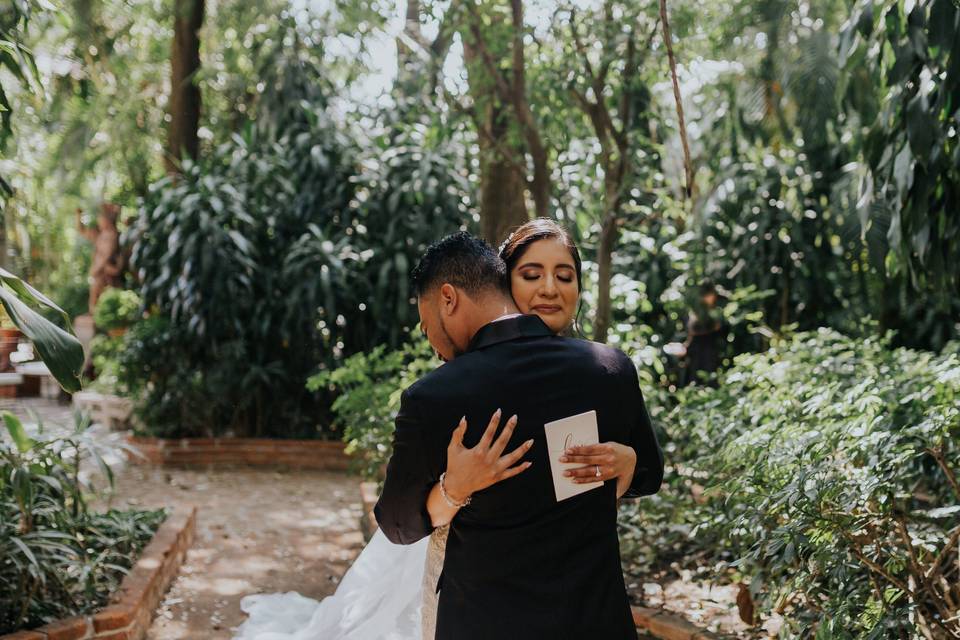 Julia & Henrry