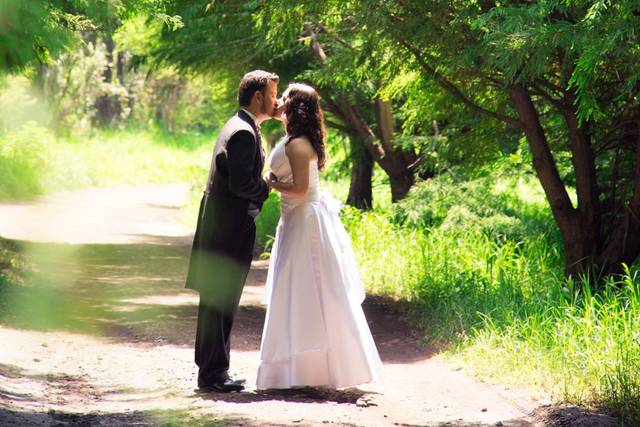 Pareja en el camino
